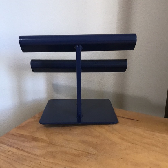 Jewelry Stand - Picture 3 of 5